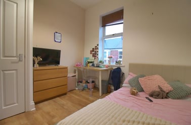 Second Avenue, Heaton, Newcastle - Image 3